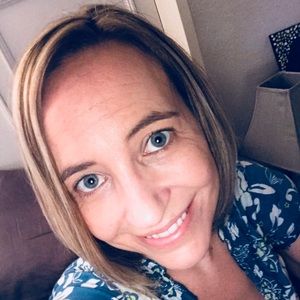 Meet your Posher, Alisa